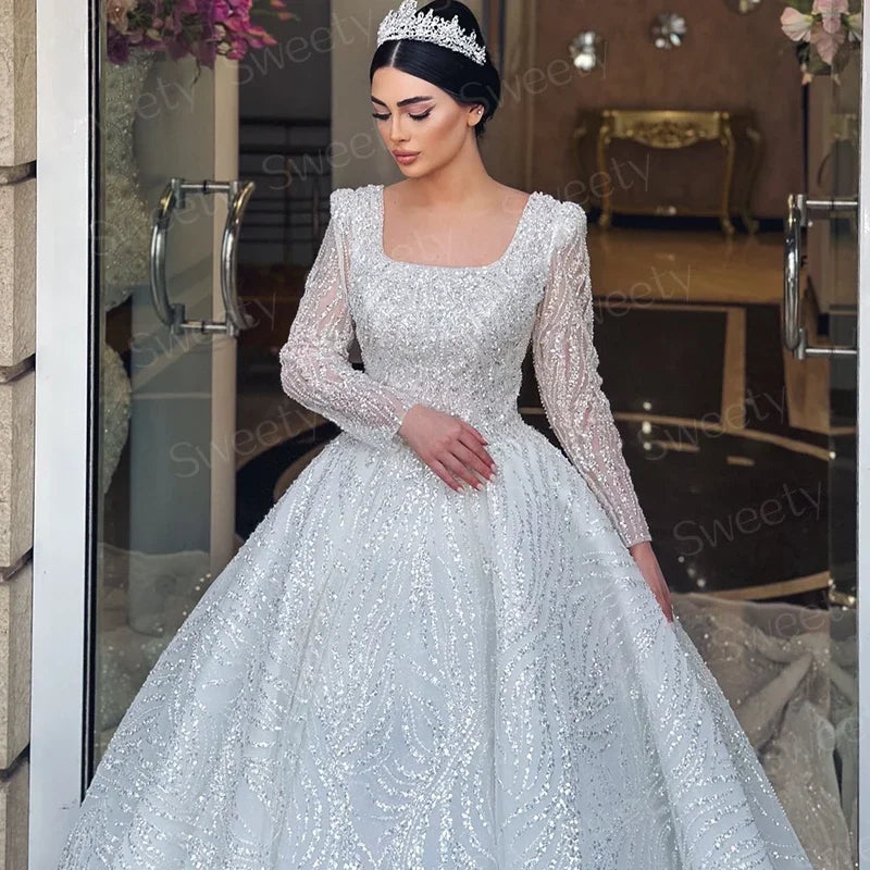 Robe De mariée exquise avec perles brodées, robe De bal De princesse, manches longues, col carré, à lacets, personnalisée