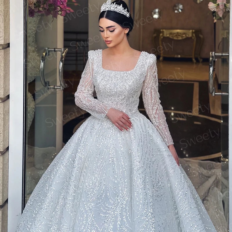 Robe De mariée exquise avec perles brodées, robe De bal De princesse, manches longues, col carré, à lacets, personnalisée