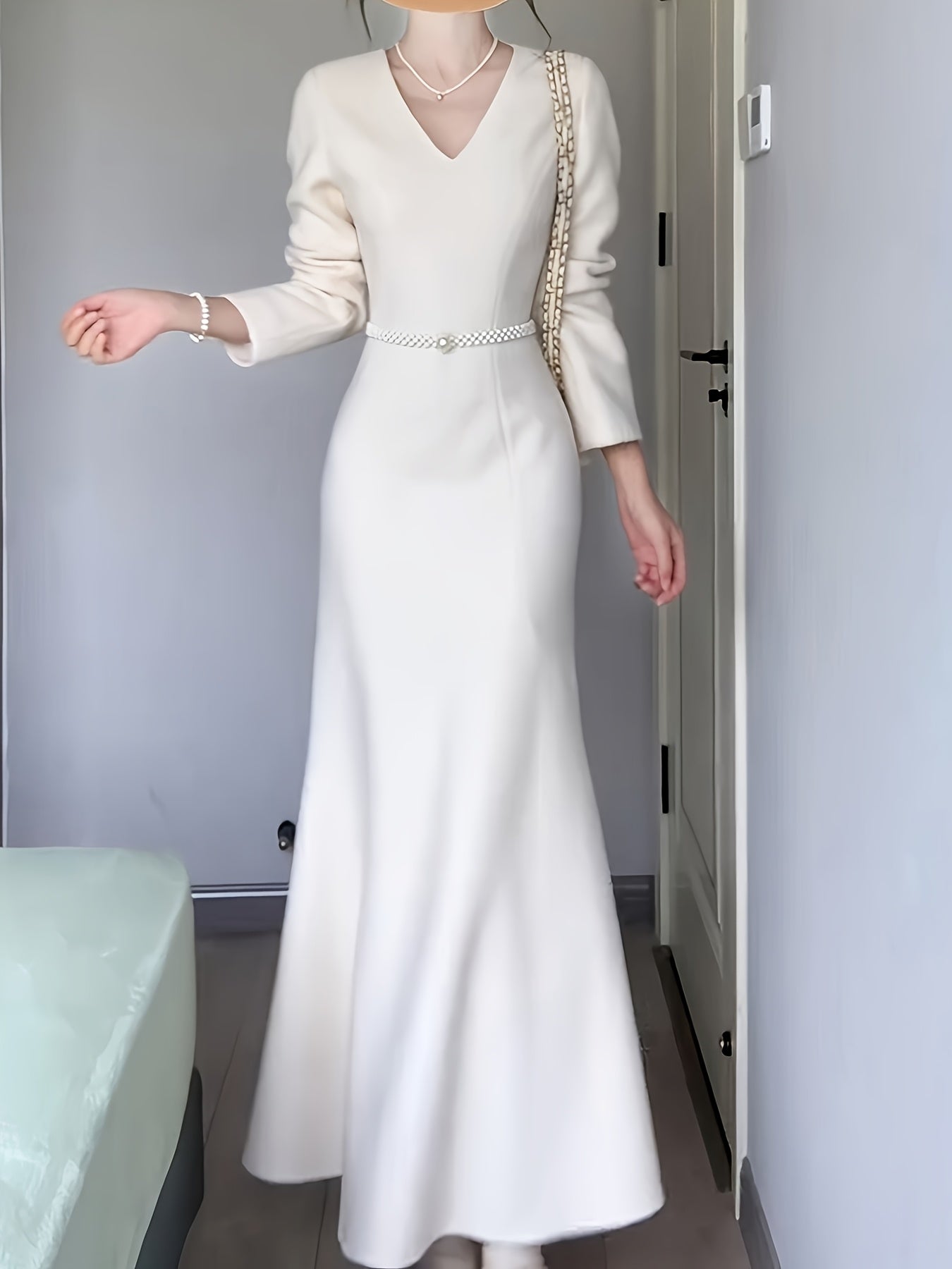 Ensemble deux pièces blanc Châle féminin design + jupe longue ajustée, ensemble élégant haut de gamme pour dîner taille cintrée